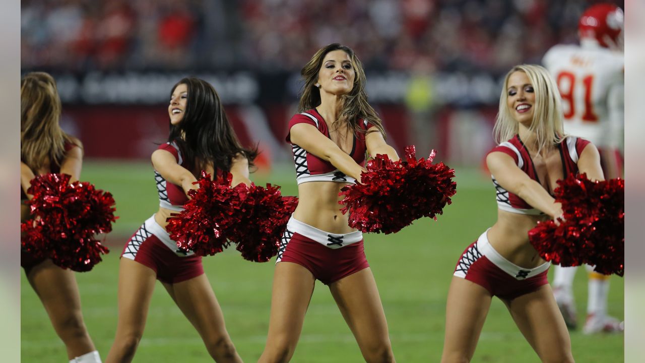 2014 NFL Cheerleaders: Best of Week 4