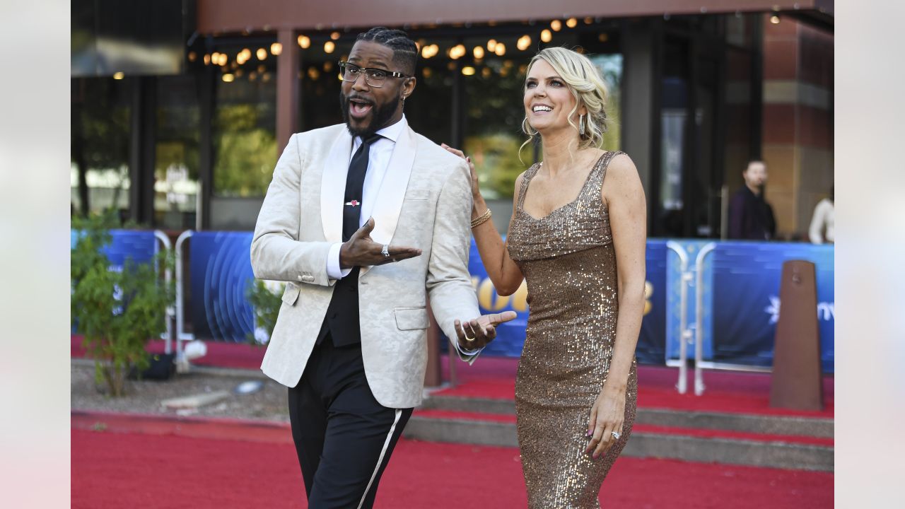 Dallas Cowboys quarterback Dak Prescott catches up with NFL Network's  Melissa Stark, Nate Burleson at NFL Honors red carpet