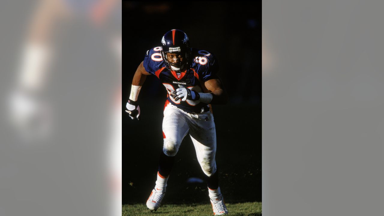 Endzone's Denver Broncos Uniform History Page