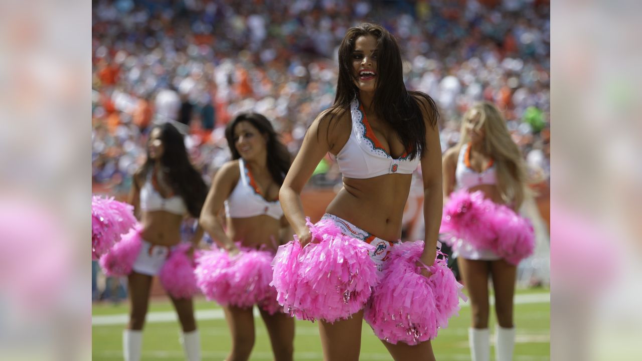 2011 NFL Cheerleaders: Week 7