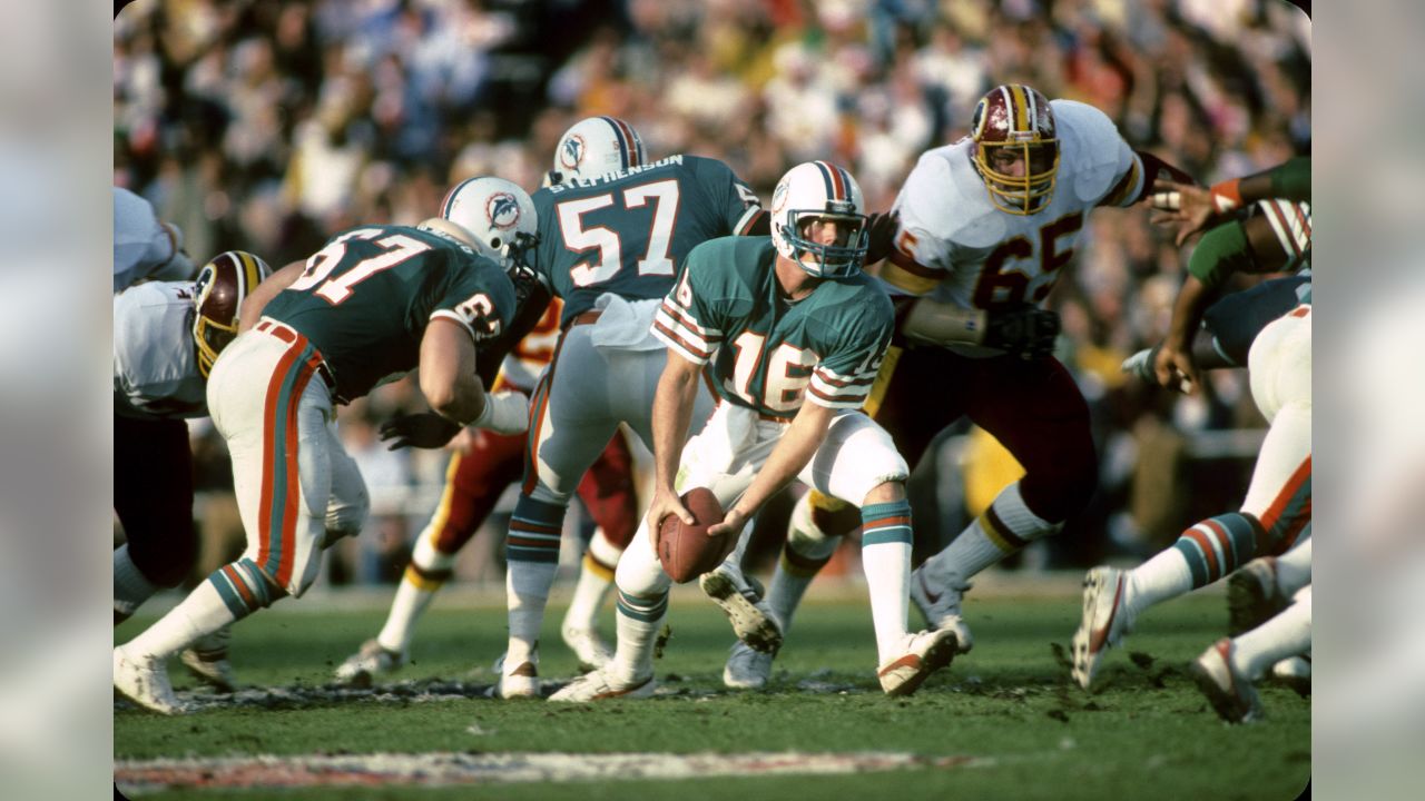 Super Sunday  NFL  1983年 スーパーボール rqk4m0bhnuisvcu16zco.jpg