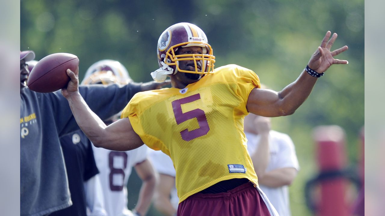 Colt Brennan Autographed Washington Redskins Mini Helmet –