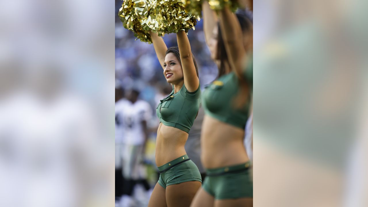 2014 NFL Cheerleaders - Best of Week 11