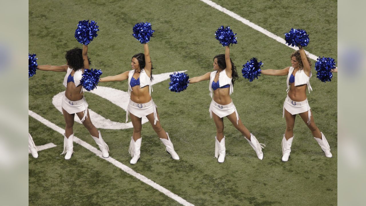 2011 NFL Cheerleaders: Week 12