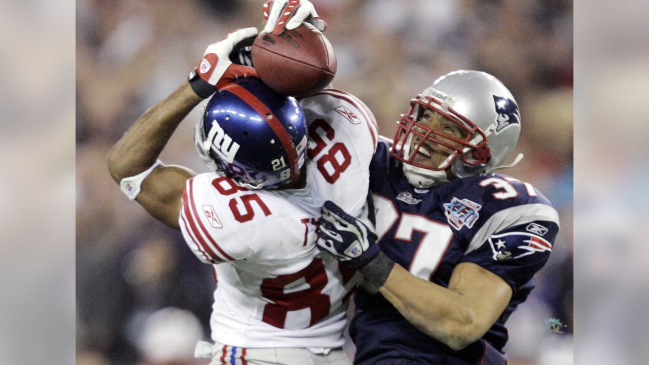 Super Bowl: New York Giants beat New England Patriots 21-17 – The