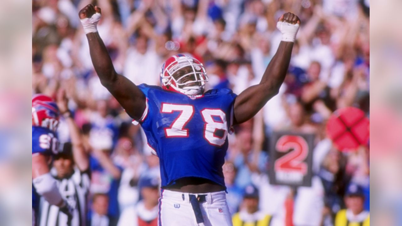 Bruce Smith, Buffalo Bills editorial photography. Image of football -  45540302