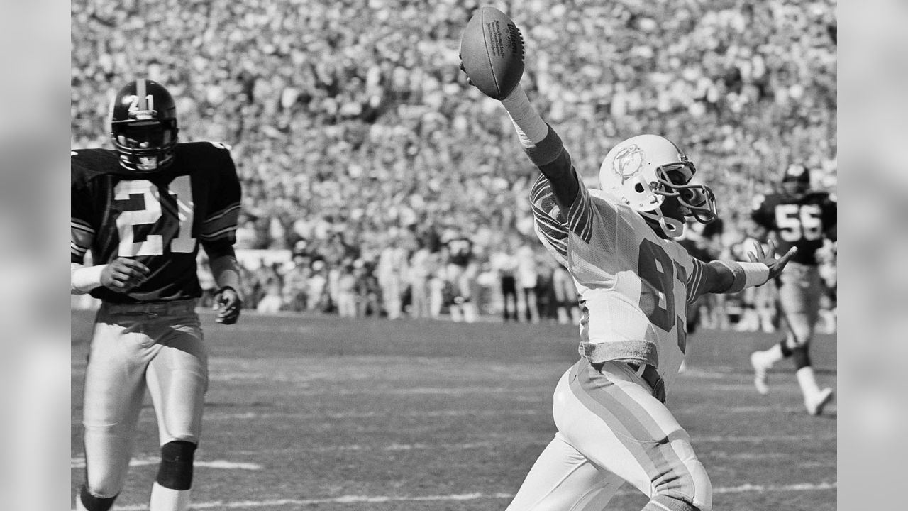 Marino Monday: All 44 touchdown passes from Dan Marino's 1986 season - The  Phinsider