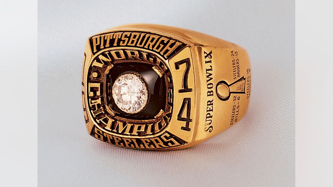 Steelers and Packers Super Bowl Rings