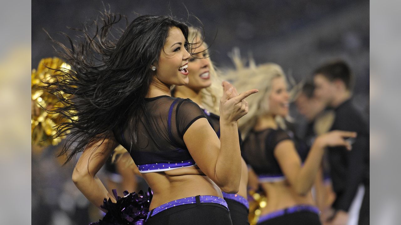 2012 NFL Cheerleaders: Best of Week 13