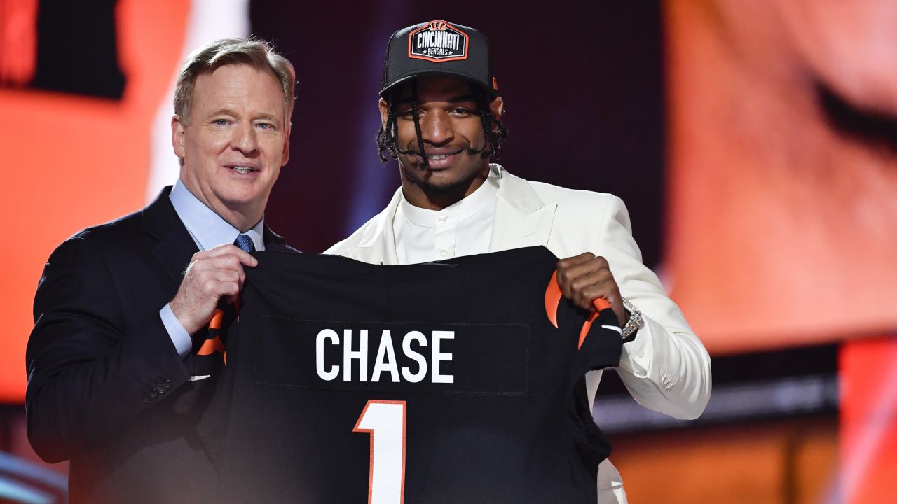 The top 10 most memorable moments of the 2021 NFL Draft