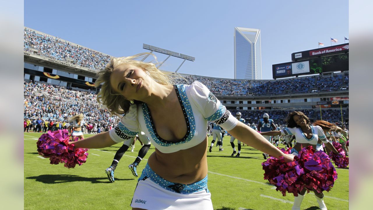 13 cheerleader - NFL Cheerleaders Photo (371770) - Fanpop