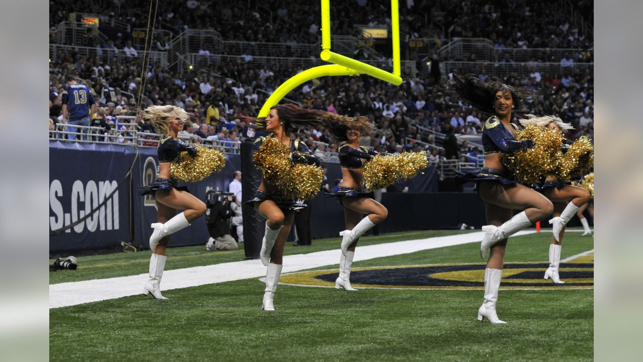 2009 NFL Cheerleaders: Week 11