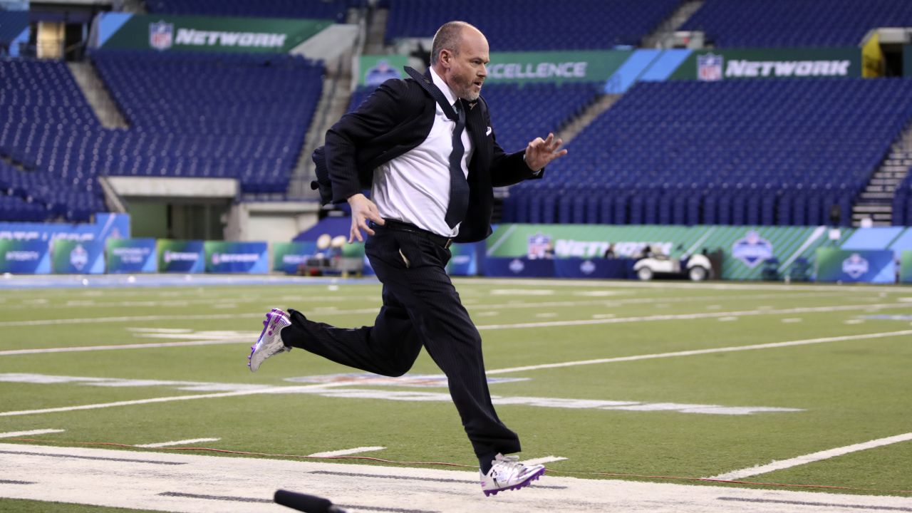 NFL Network's Rich Eisen Sets New Personal Best with 5.94 40-Yard Dash, News, Scores, Highlights, Stats, and Rumors