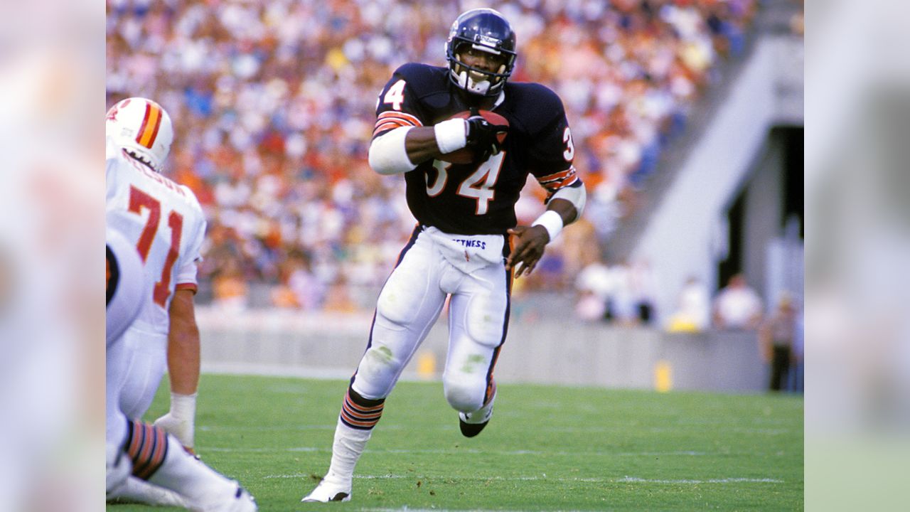 Best NFL Running Backs Of All Time: Top 5 Rushing Legends