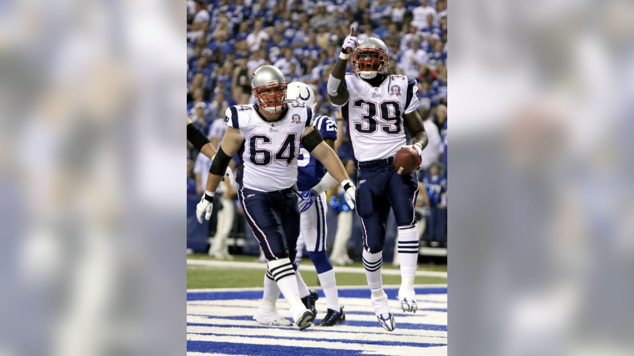 Indianapolis Colts Reggie Wayne celebrates his game winning touchdown  against the New England Patriots during the fourth quarter at Lucas Oil  Field in Indianapolis on November 15, 2009. The Colts defeated the