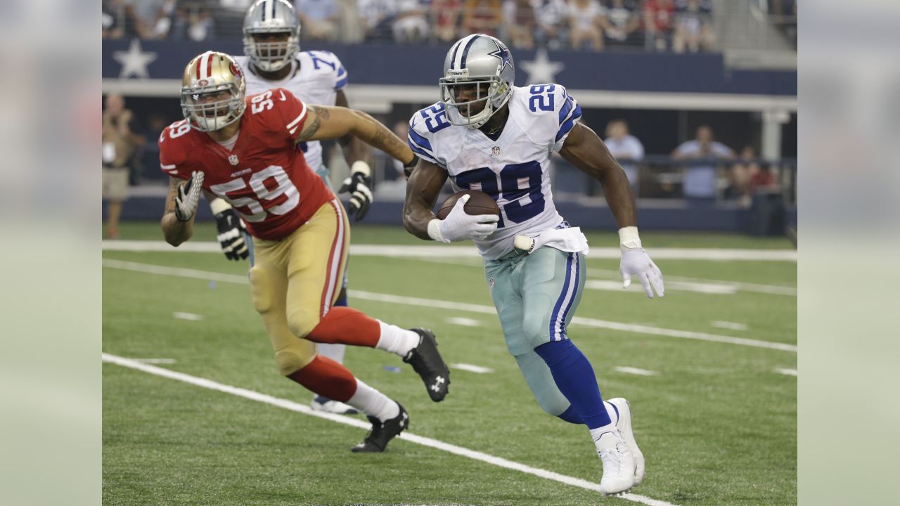 10,970 Cowboys Vs 49ers Stock Photos, High-Res Pictures, and