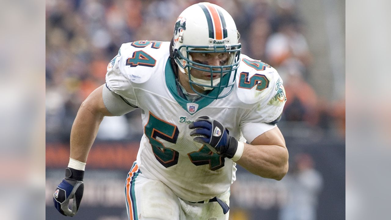 Zach thomas, lb -- 1996-2007 miami dolphins, 2008