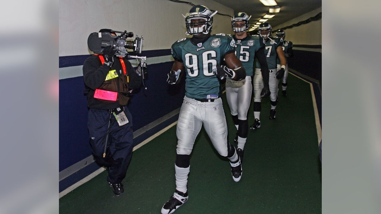 Eagles Throwback: In 2007 the Eagles played the Lions at home and wore  these jerseys. The Eagles went on to win 56-21. Bring back the Baby Blue! :  r/eagles