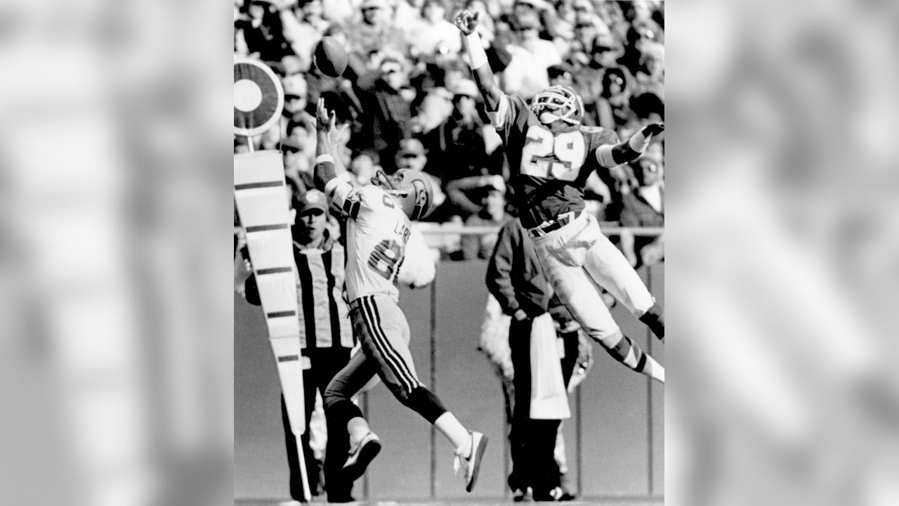 Steve Largent editorial photo. Image of football, head - 174622001