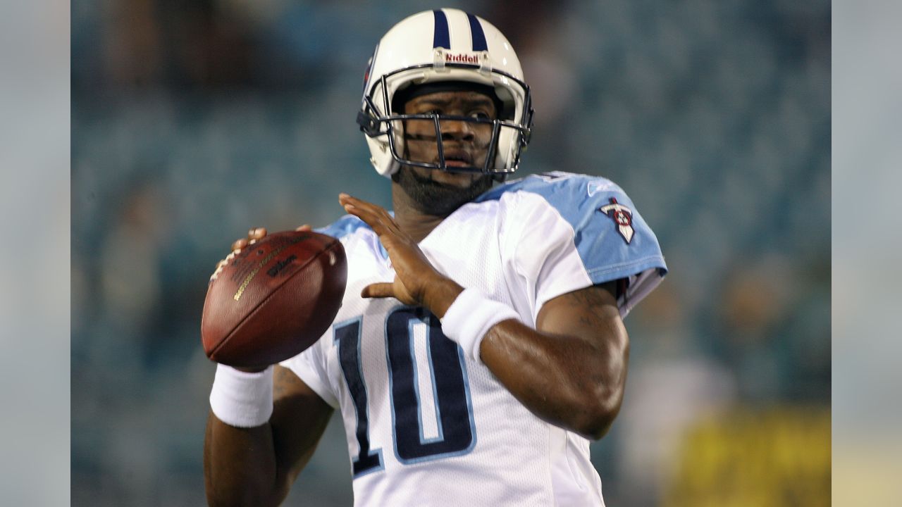 Tennessee Titans running back Ahmard Hall (45) heads upfield