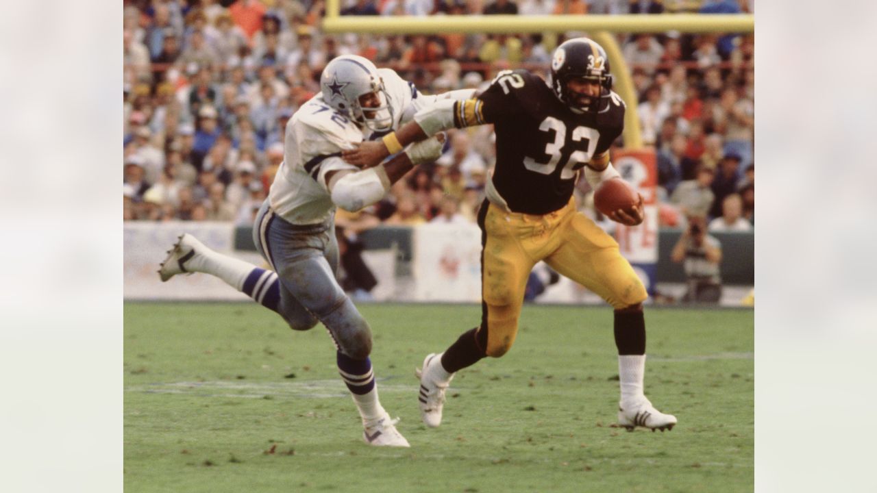 Remembering Pittsburgh Steelers Hall of Fame running back Franco Harris -  Behind the Steel Curtain