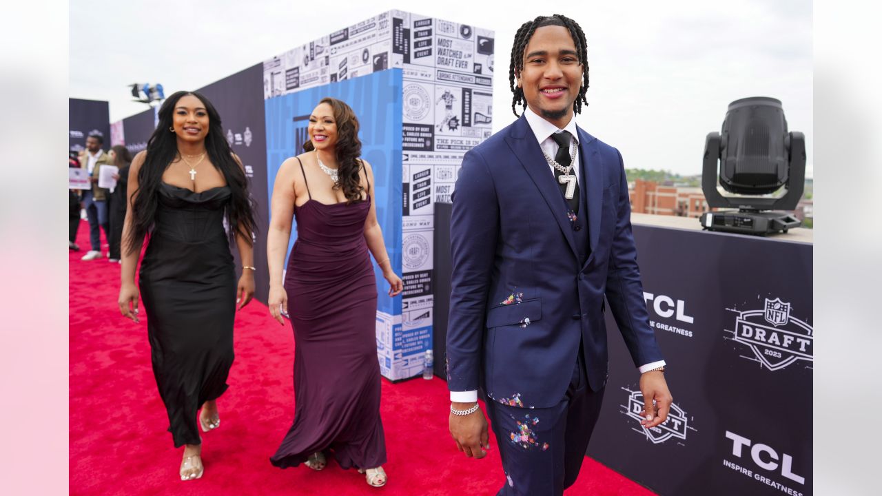 NFL Draft Red Carpet 2023 Photos: Live Updates – Footwear News