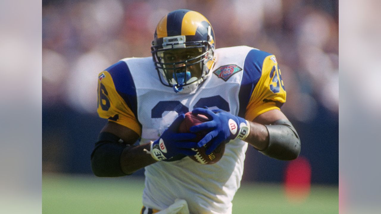 Jerome Bettis in Rams NFL 75th annv throwback  Rams football, La rams  football, Nfl football players