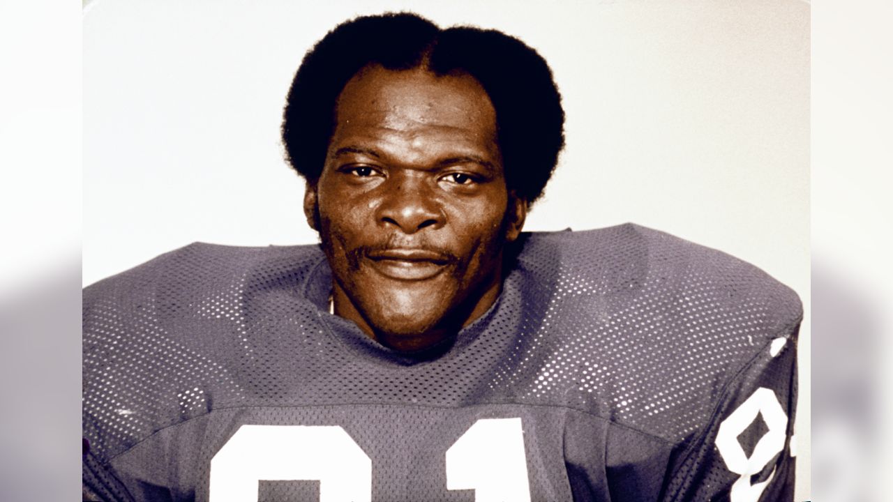 NFL 100 Minute: 'The Purple People Eaters'