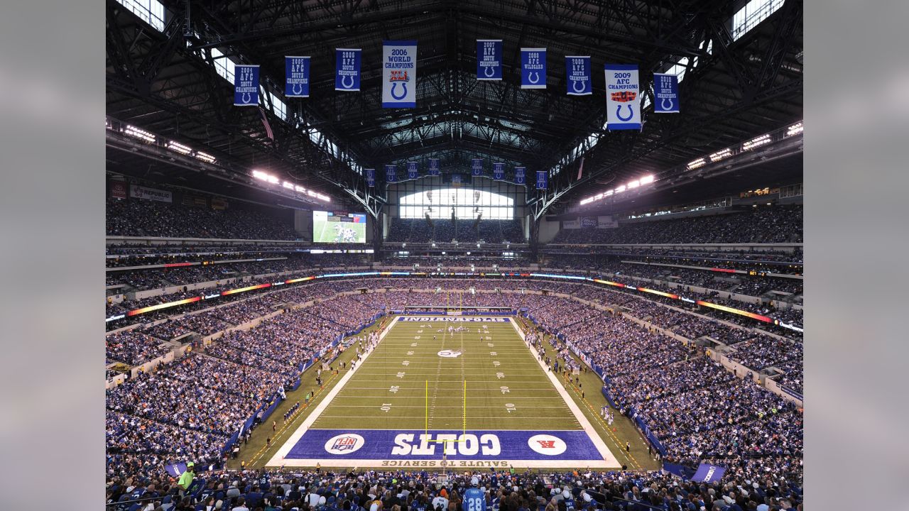 Colts vs. Eagles: Will the roof be open at Lucas Oil Stadium in Week 11? -  DraftKings Network