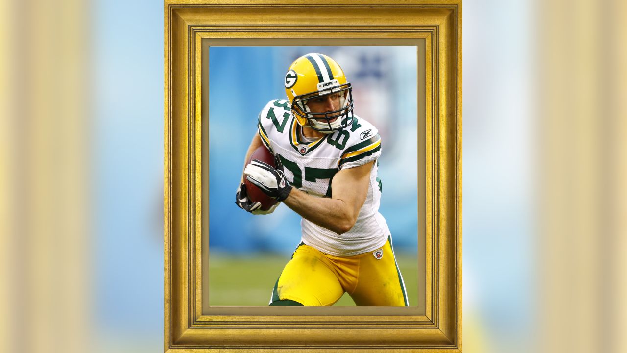 : Green Bay Packers NFL Helmet Shadowbox w/ Aaron Rodgers card :  Sports & Outdoors