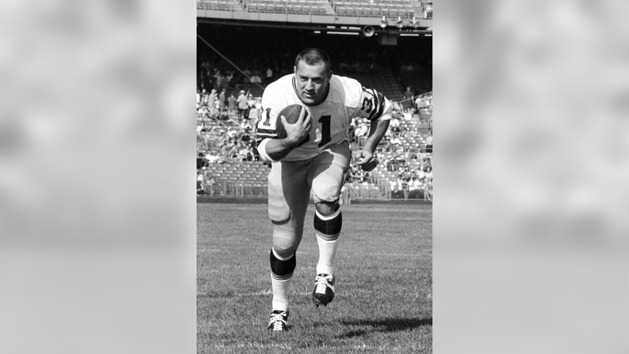 Green Bay Packers Hall of Famer Jim Taylor 8x10 Photo