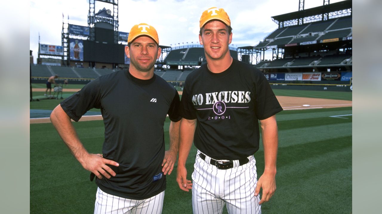 Peyton Manning and Todd Helton throw out first pitch at MLB All