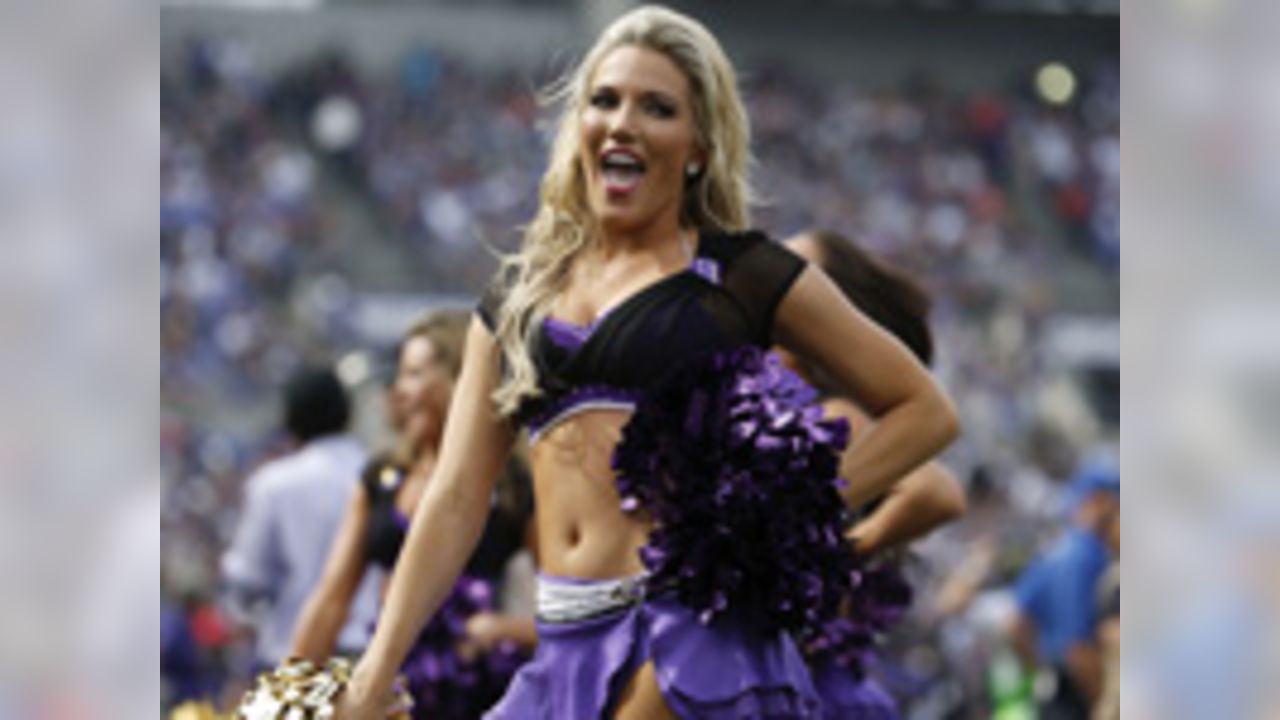 Ravens Cheerleaders: Ravens vs. Lions