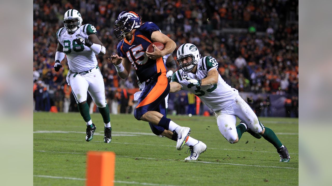 Denver Broncos' Ryan McBean (98) celebrates after Denver recovered