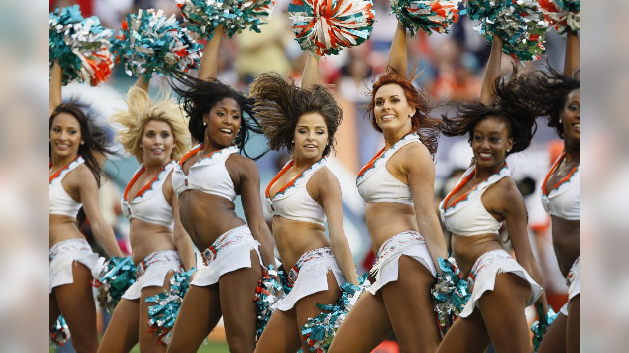 NFL cheerleaders have all the right moves in Week 13 – New York