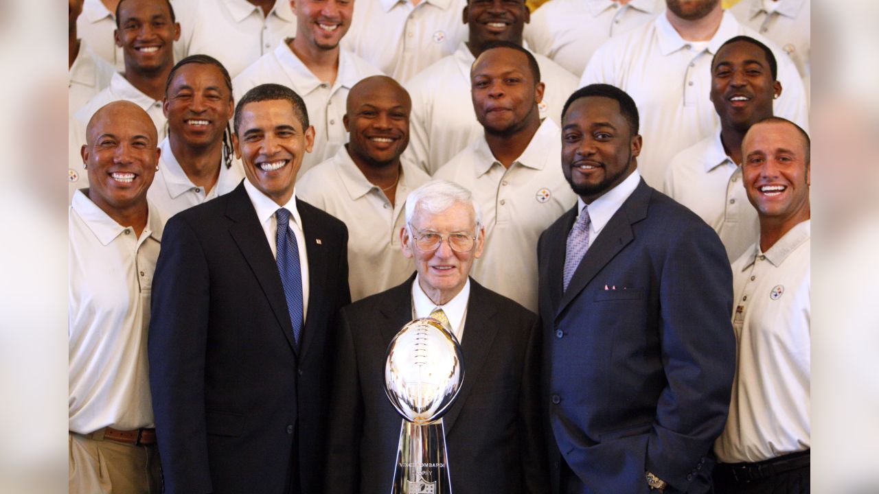 File:Obama Steelers.jpg - Wikipedia