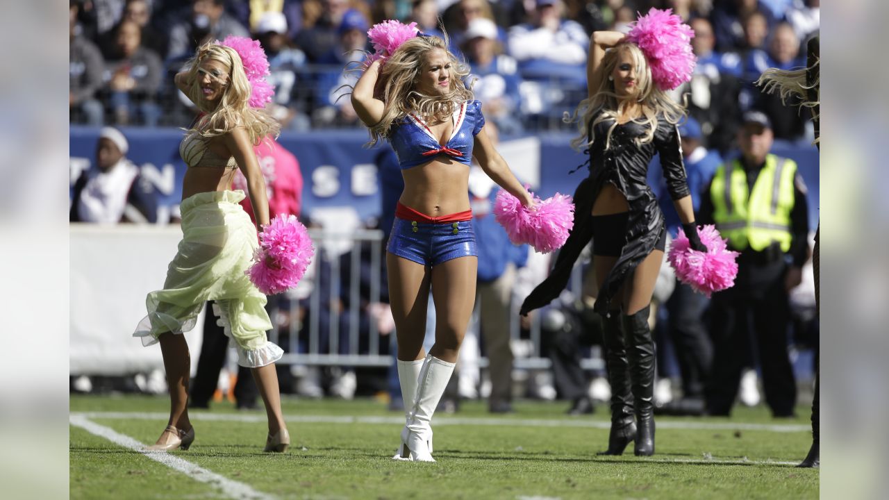 NFL Cheerleaders: Week 8