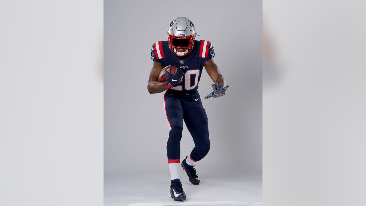 New England Patriots reveal new uniforms