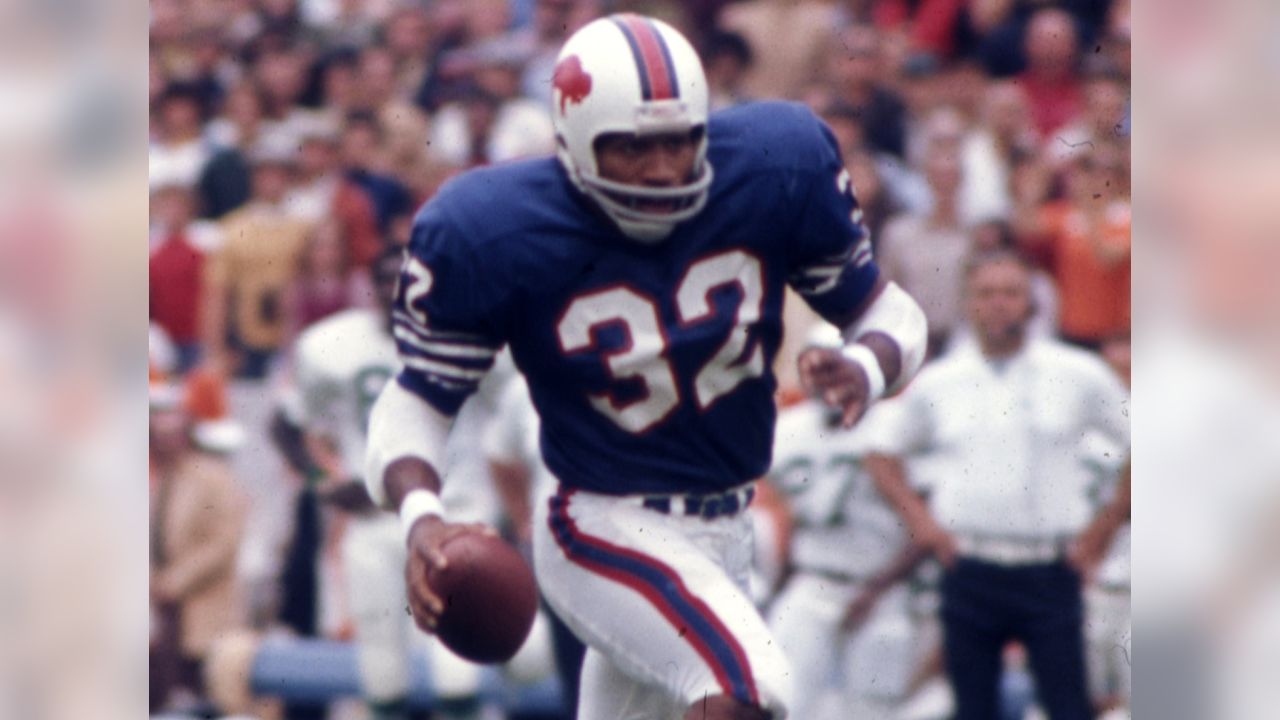 25 Greatest Running Backs in NFL History 