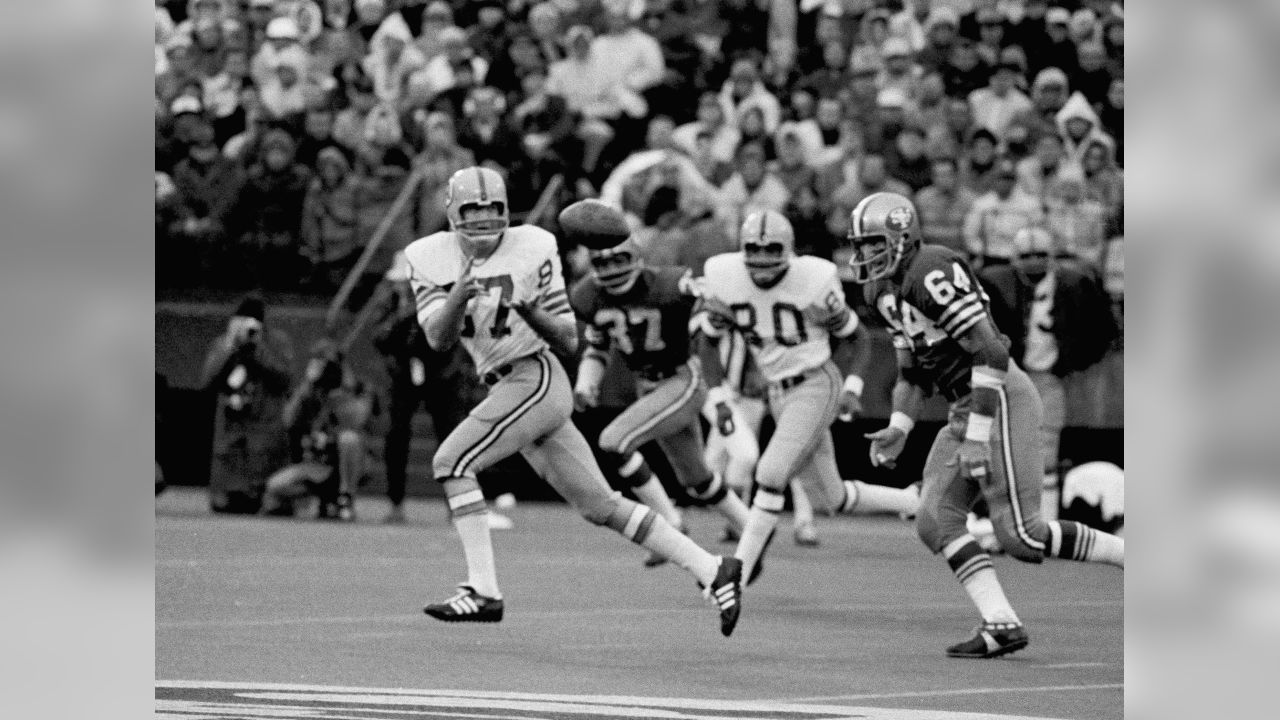 Washington Redskins tight end Jerry Smith (87) is pictured in 1970. (AP  Photo Stock Photo - Alamy