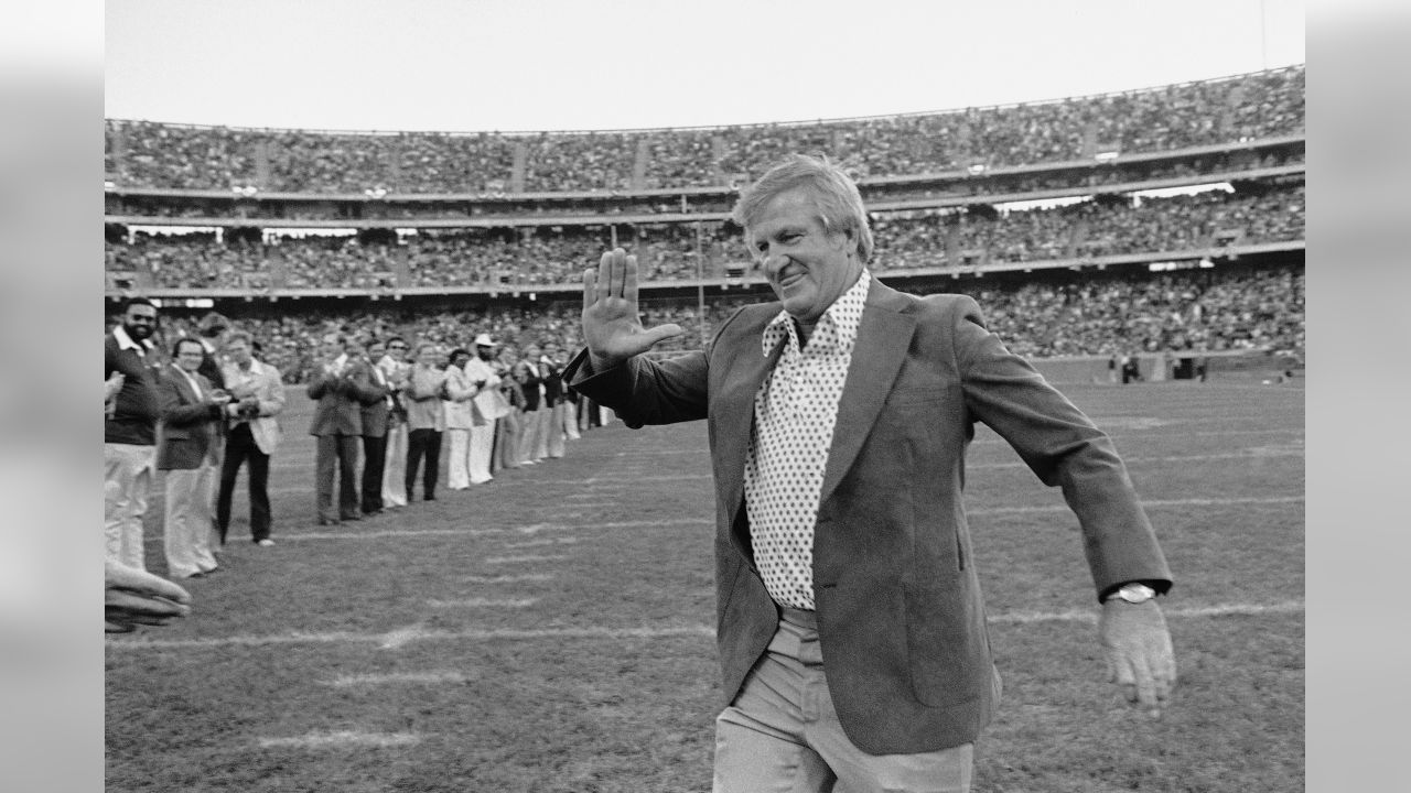 Houston Oilers quarterback, George Blanda, is seen in this posed action  shot from October 18, 1966, in Houston, Texas. (AP Photo Stock Photo - Alamy