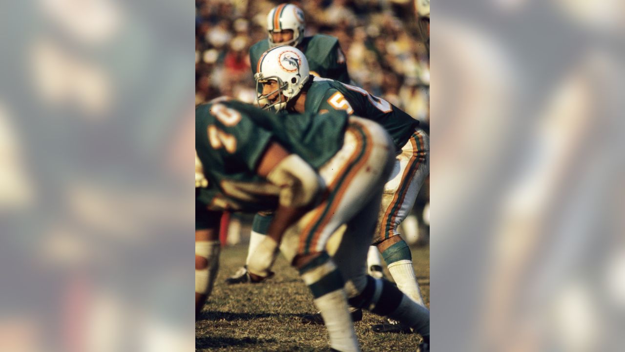 Nick Buoniconti, Hall of Fame linebacker for undefeated 1972