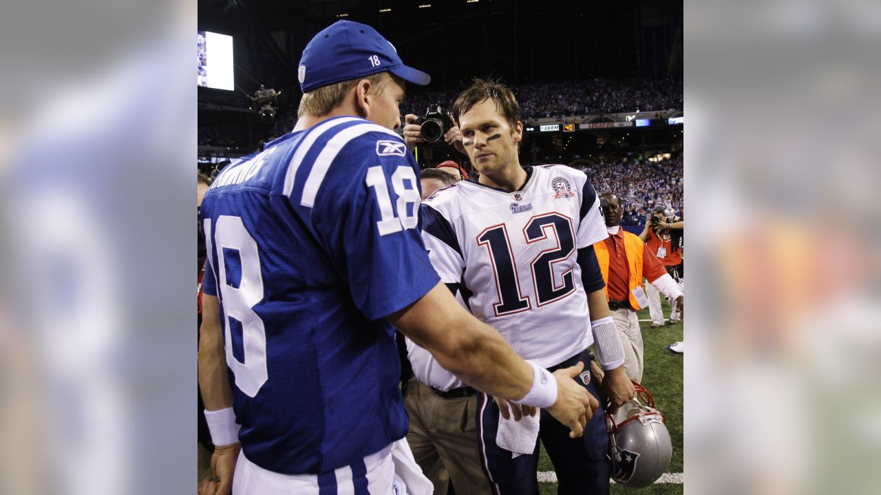 Brady, younger Manning clash again in burgeoning pocket rivalry