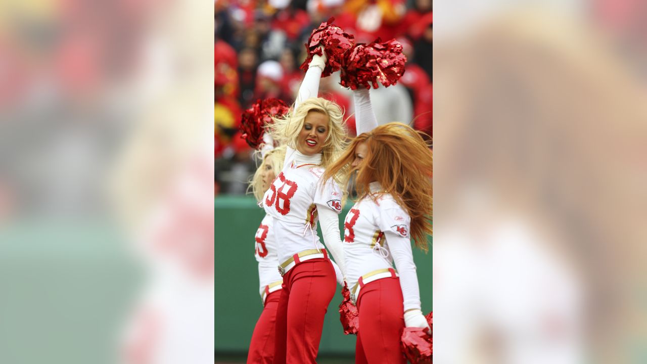 2009 NFL Cheerleaders: Week 16