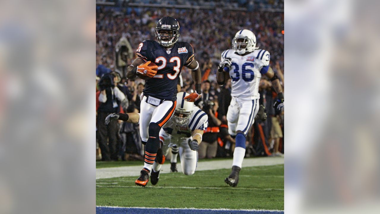 Photo: SUPER BOWL XLI INDIANAPOLIS COLTS VS CHICAGO BEARS - SBP20070204063  