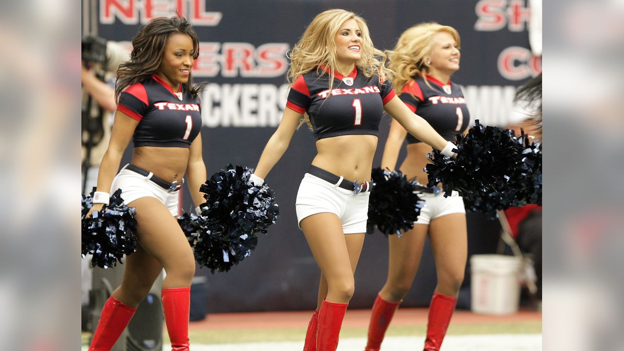 2011 NFL Cheerleaders: Week 7