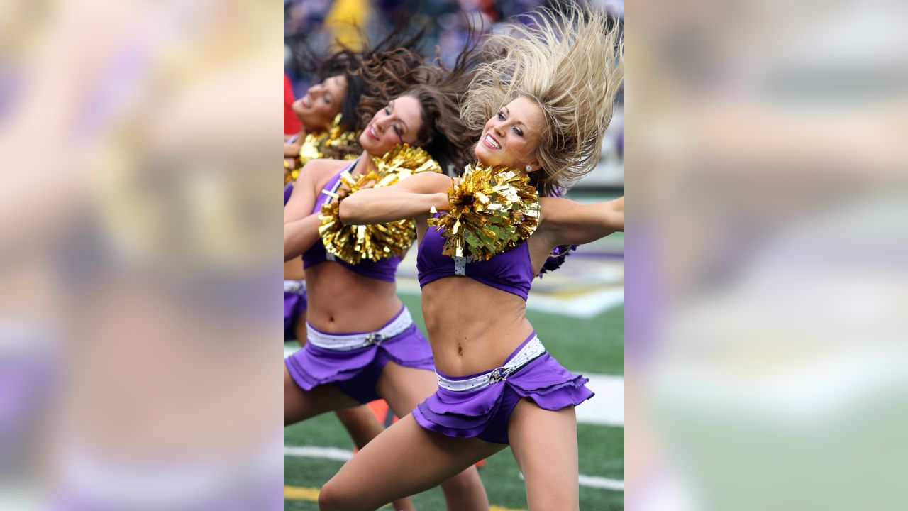 St. Louis Rams cheerleaders entertain the crowds while wearing