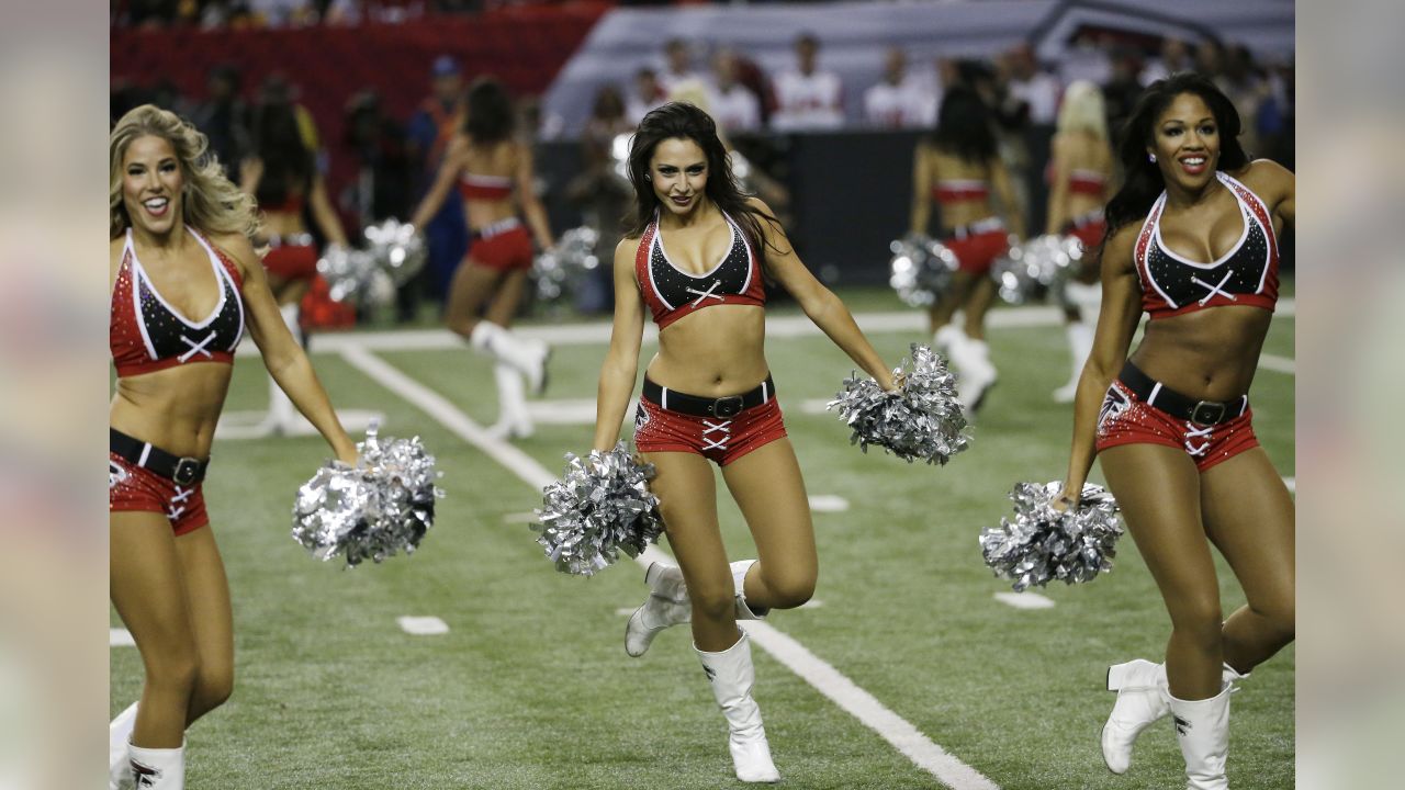 PHOTOS: 2014-15 NFL Cheerleaders