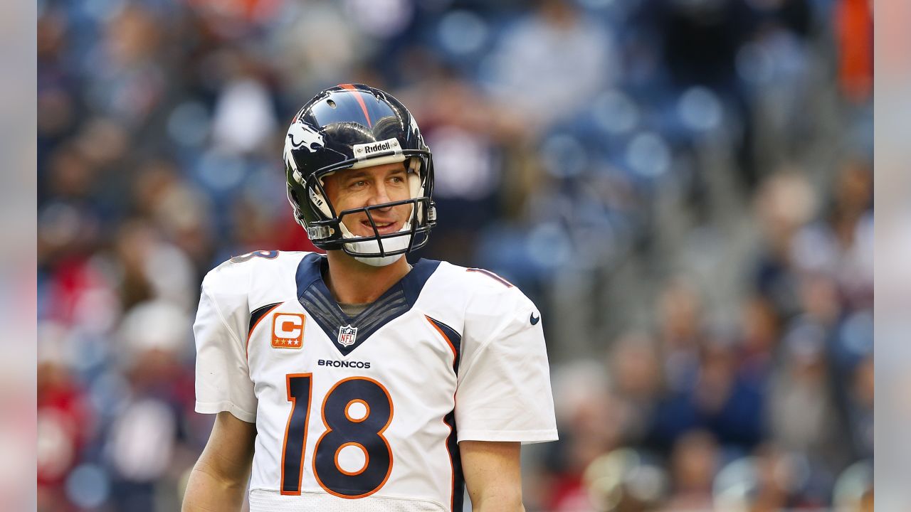 Manning sets NFL record after throwing 51st touchdown pass