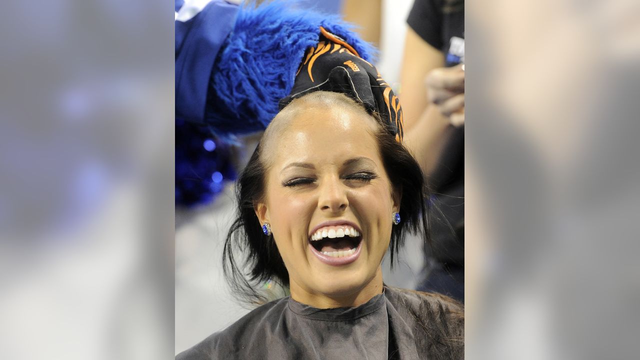 Chuck Pagano cancer: Colts cheerleaders have heads shaved during